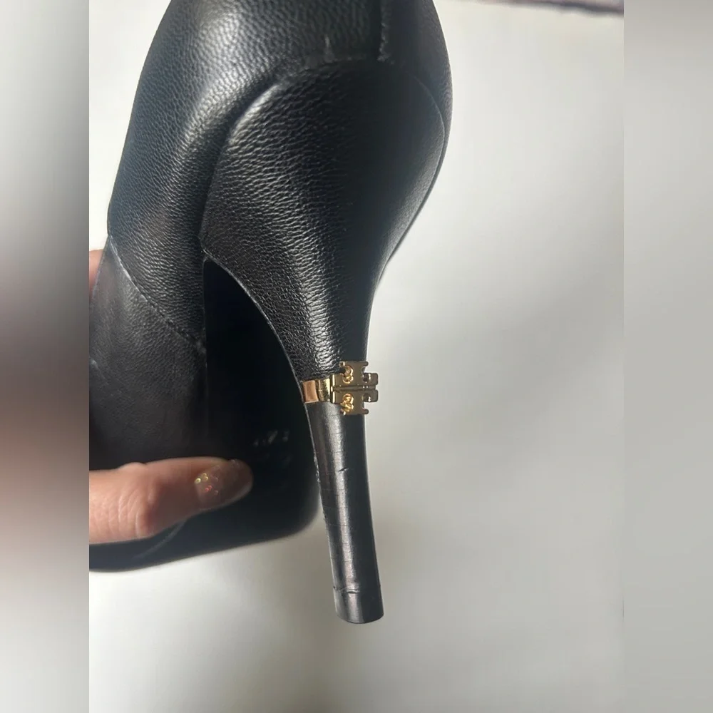 Tory Burch Bernice Leather Pointed Toe Logo Charm High Heels Pumps Shoes